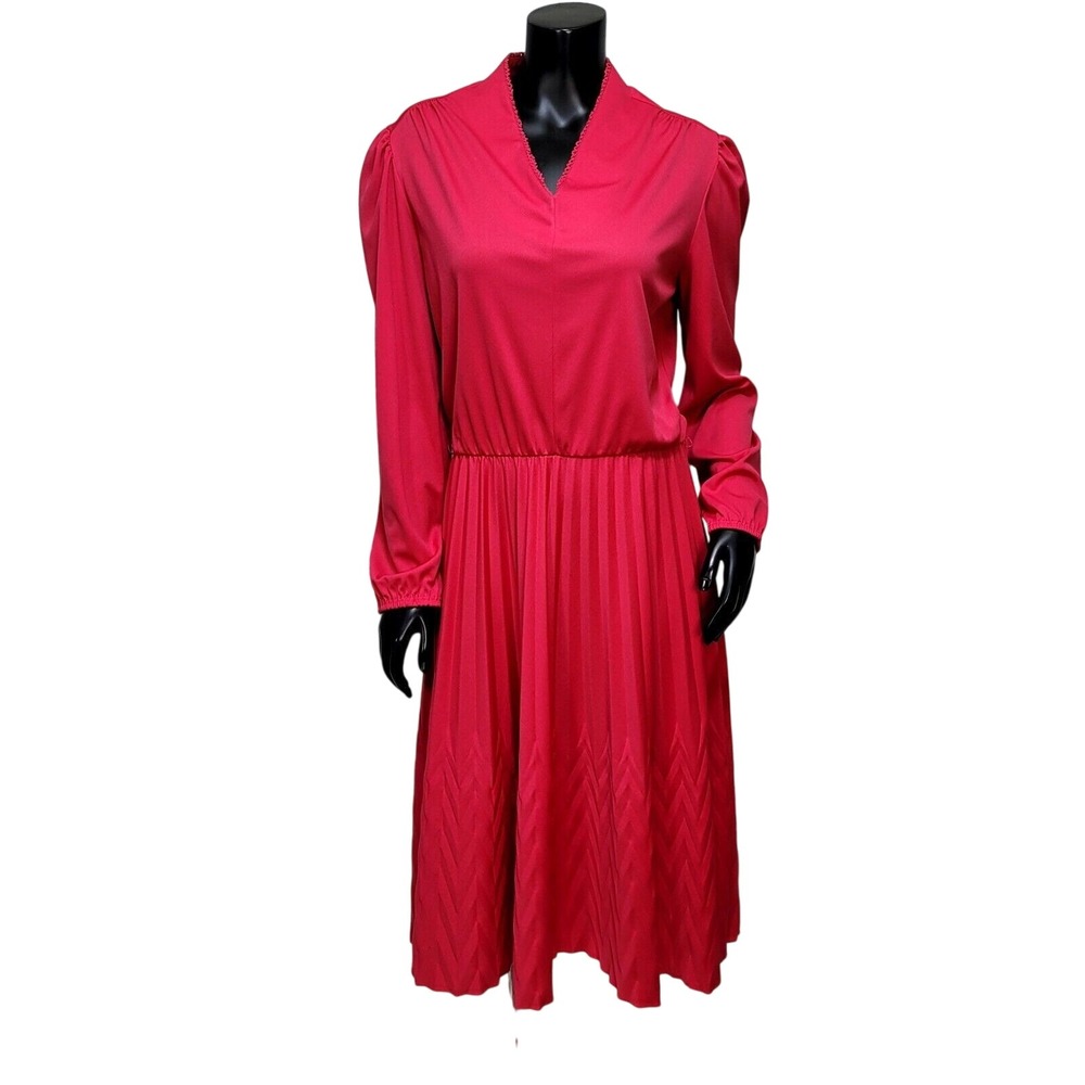 Vintage Blair Dark Pink Pleated Midi Day Dress Long Sleeve VNeck Chevron Texture
